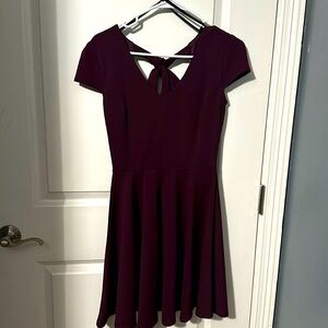 Women’s size 5/6 maroon dress